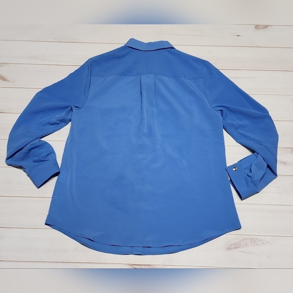 Charter Club Two Pocket Button Blue Shirt Small - New With Tags - Picture 3 of 7